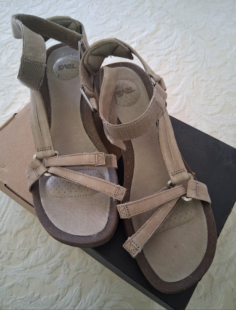 Teva Ysidro Universal Wedge Comfort Sandals - Picture 2 of 4